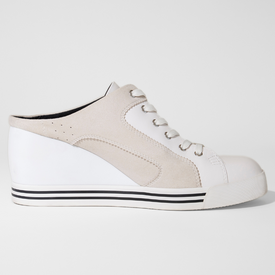 Classic Wedge White