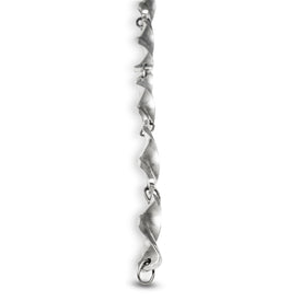 Classic with a Twist Silver Links Bracelet