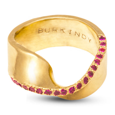 Classic with a Twist Gold Ring